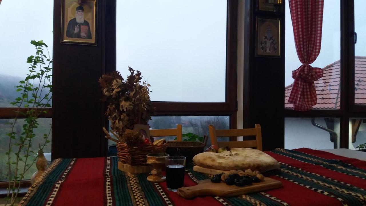 Etno Selo Lelic Bed & Breakfast Валево Екстериор снимка