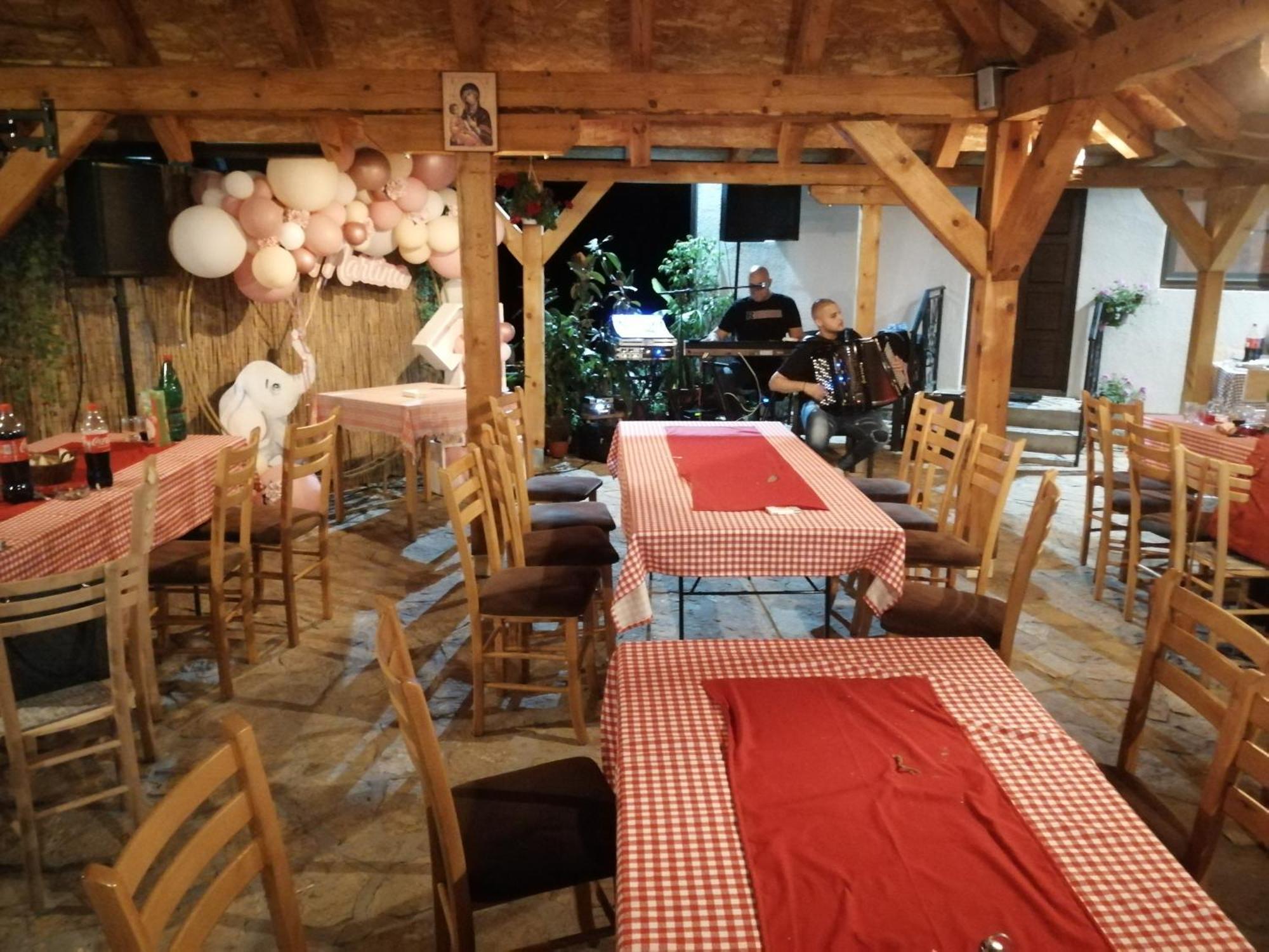Etno Selo Lelic Bed & Breakfast Валево Екстериор снимка