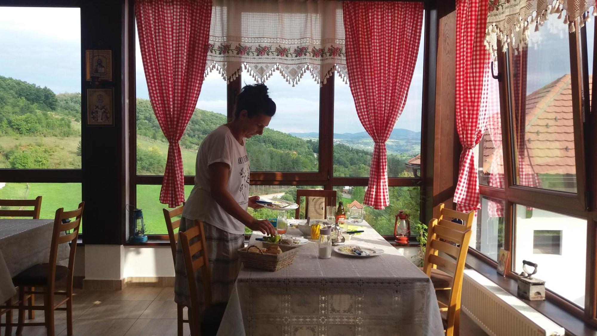 Etno Selo Lelic Bed & Breakfast Валево Екстериор снимка
