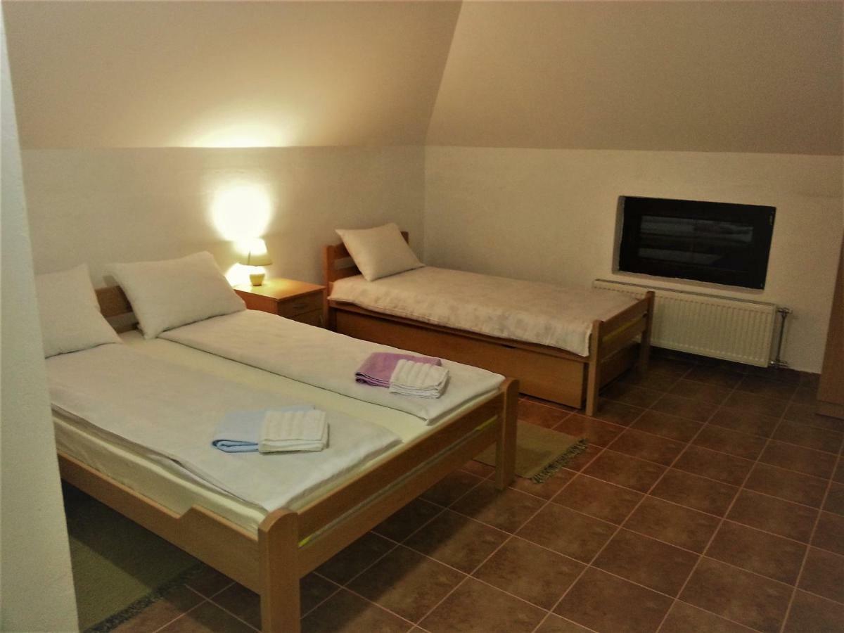 Etno Selo Lelic Bed & Breakfast Валево Екстериор снимка